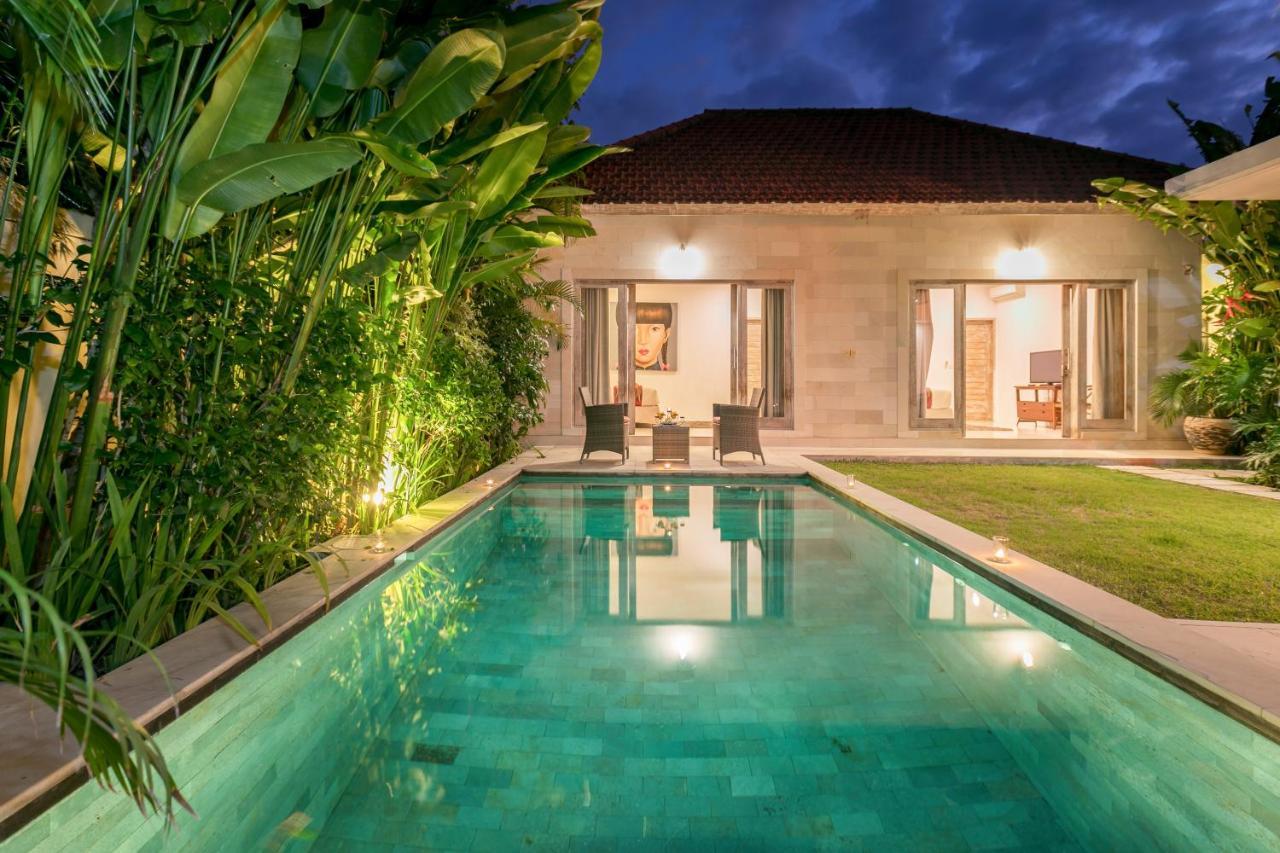 Villa Briana Seminyak By Villas R Us Εξωτερικό φωτογραφία