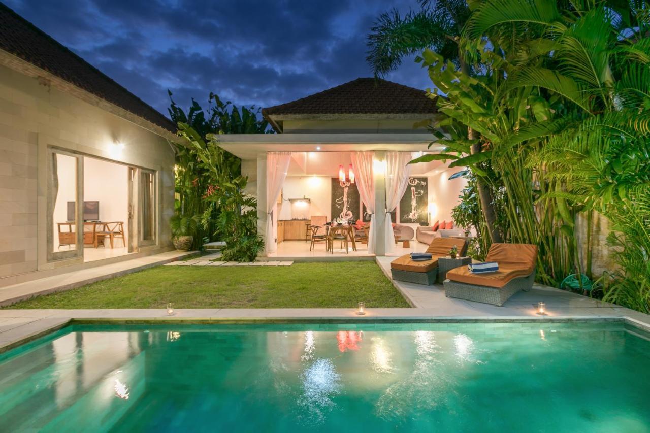 Villa Briana Seminyak By Villas R Us Εξωτερικό φωτογραφία