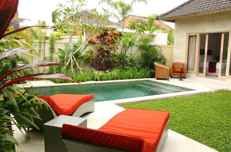 Villa Briana Seminyak By Villas R Us Εξωτερικό φωτογραφία