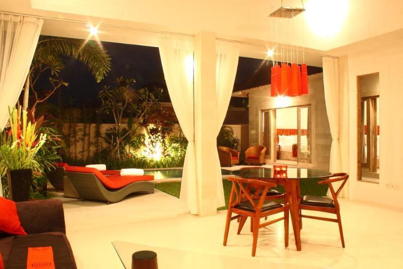 Villa Briana Seminyak By Villas R Us Εξωτερικό φωτογραφία